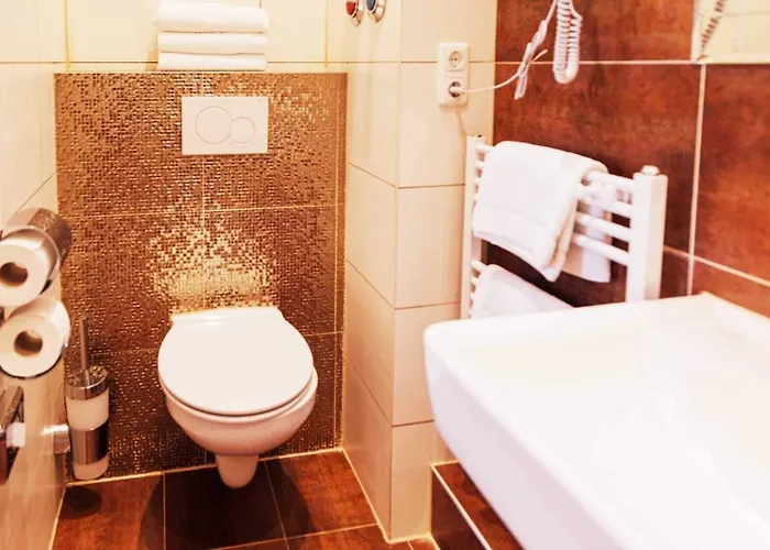 Hamburger Perle Hotel 3*
